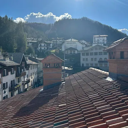 Eden Di Manenti Andrea Apartamento